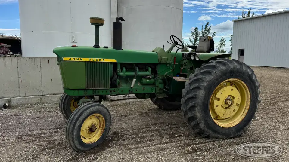1961 John Deere 4010 2WD Tractor