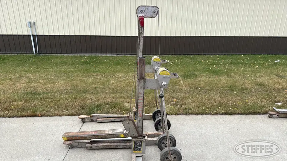 Vermette 512A Lifts-Other