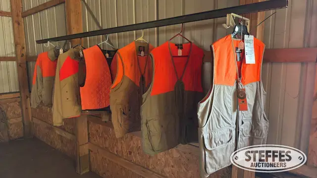 (6) Upland hunting clothing pcs.