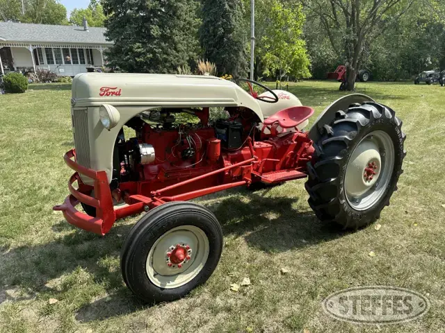 1947 Ford 8N