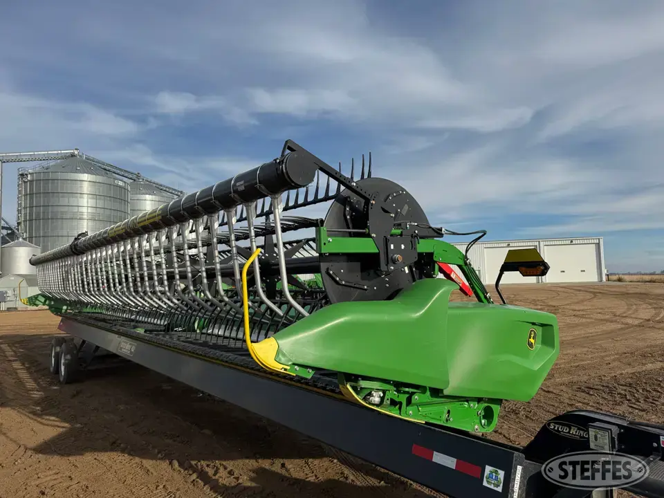 2024 John Deere RD40F Draper Head