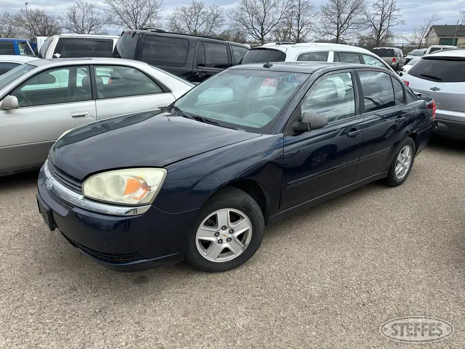 2005 Chevrolet Malibu LS Car