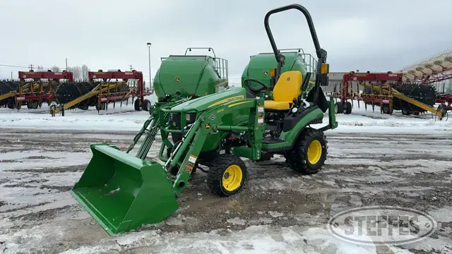 2023 John Deere 1025R