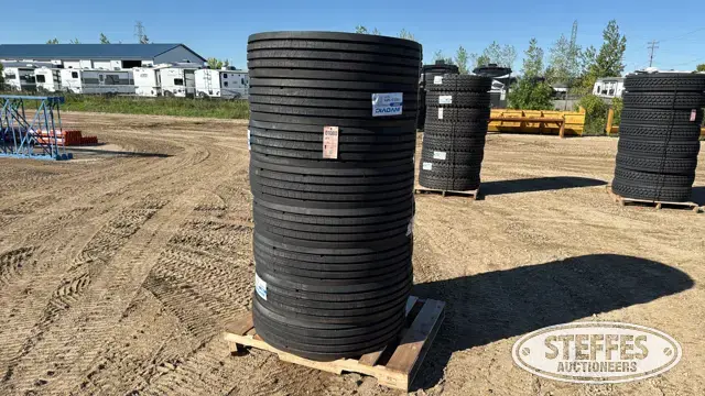 (8) Invovic FM591 11R22.5 tires