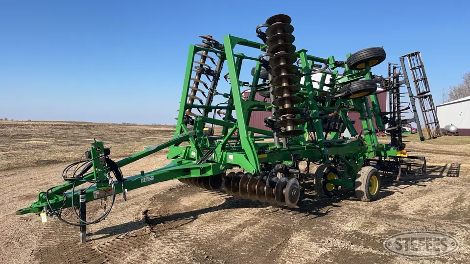 2014 John Deere 2310 Soil Finisher