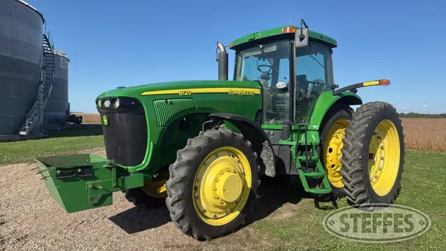 2004 John Deere 8120