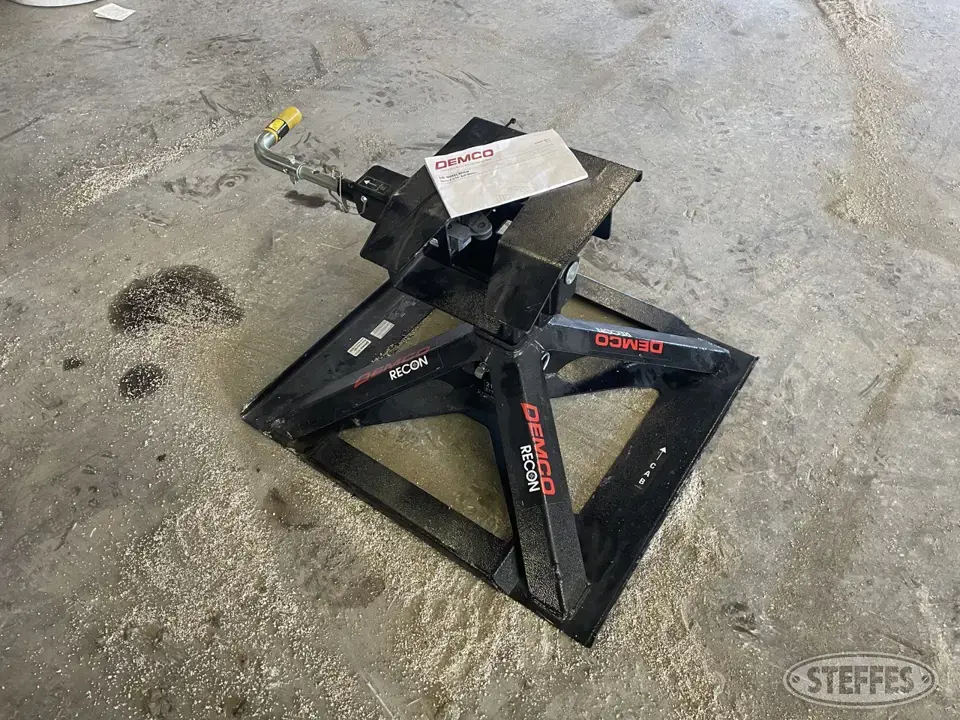 Demco Recon Truck-Trailer Part
