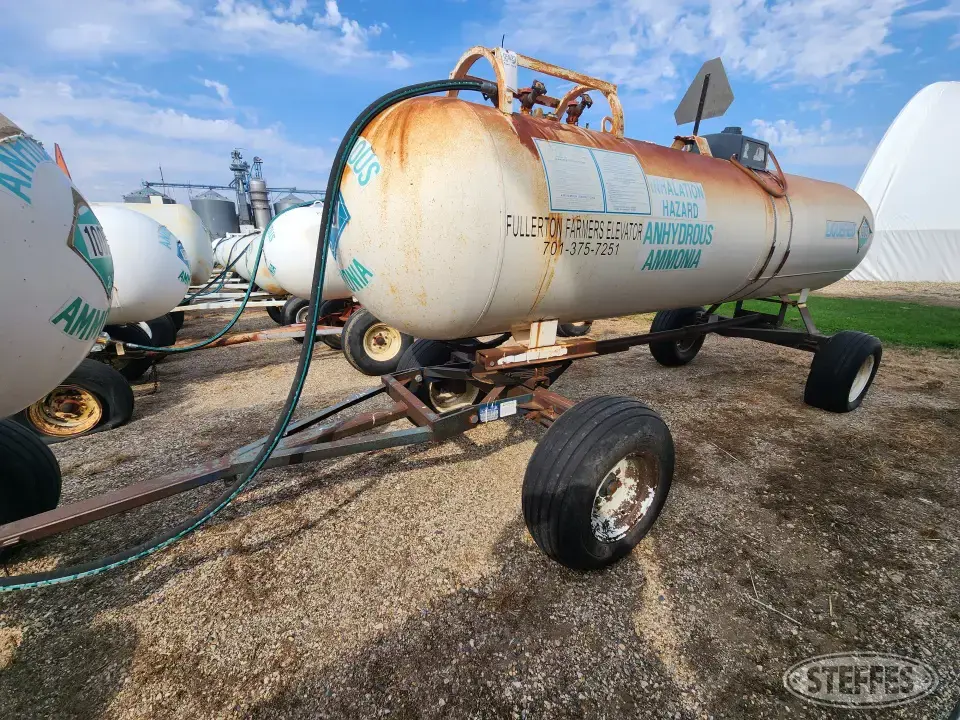 1,000 gal. NH3 tank NH3 Trailers-Tank