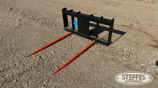 Pabreak bale spear