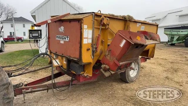 Knight 3300 Reel Auggie