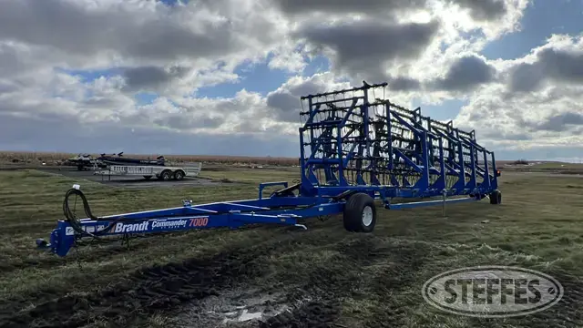 2011 Brandt Commander 7000