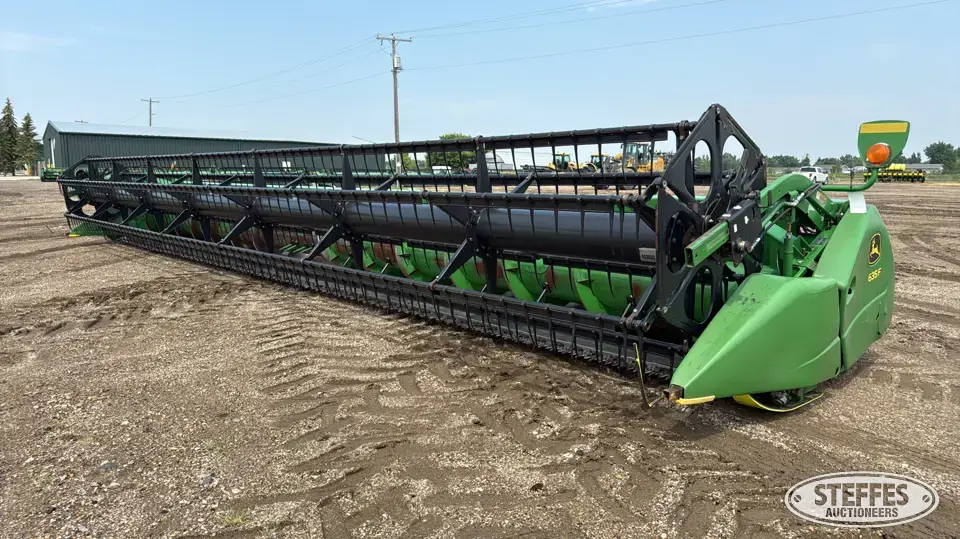 2011 John Deere 635F Flex Head