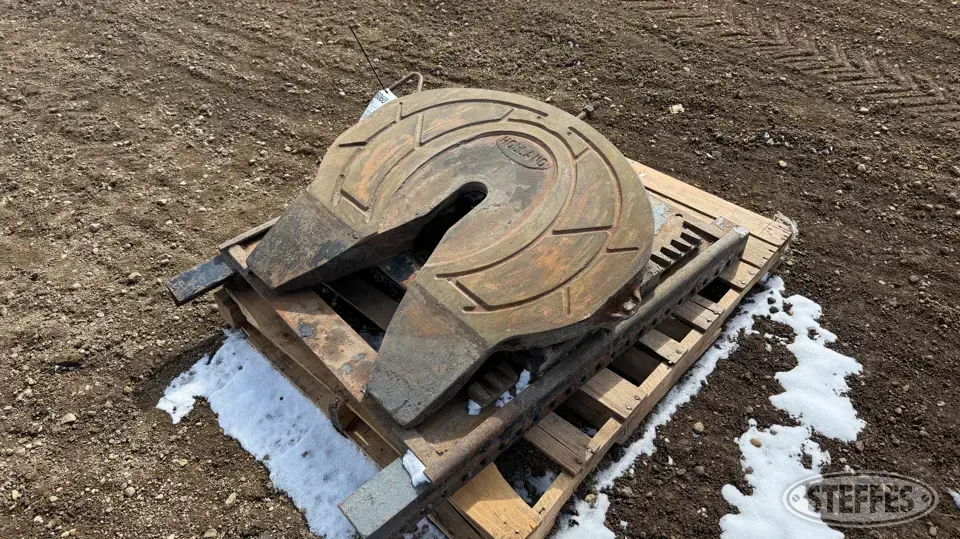 Holland 5th wheel Truck-Trailer Part