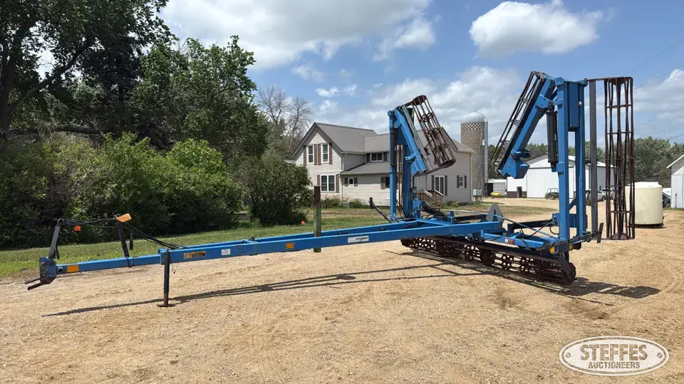 DMI Crumbler Rolling Packer