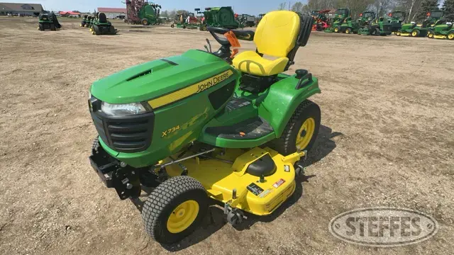 2018 John Deere X734