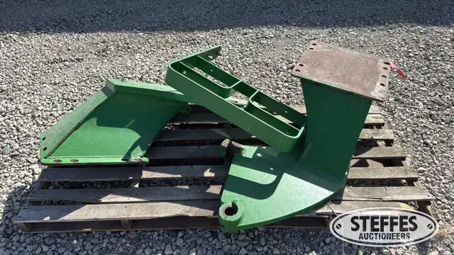 John Deere loader brackets