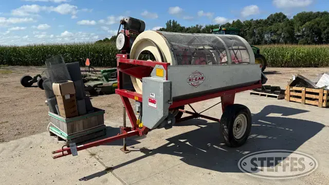 Hi-Cap 44 rotary grain cleaner