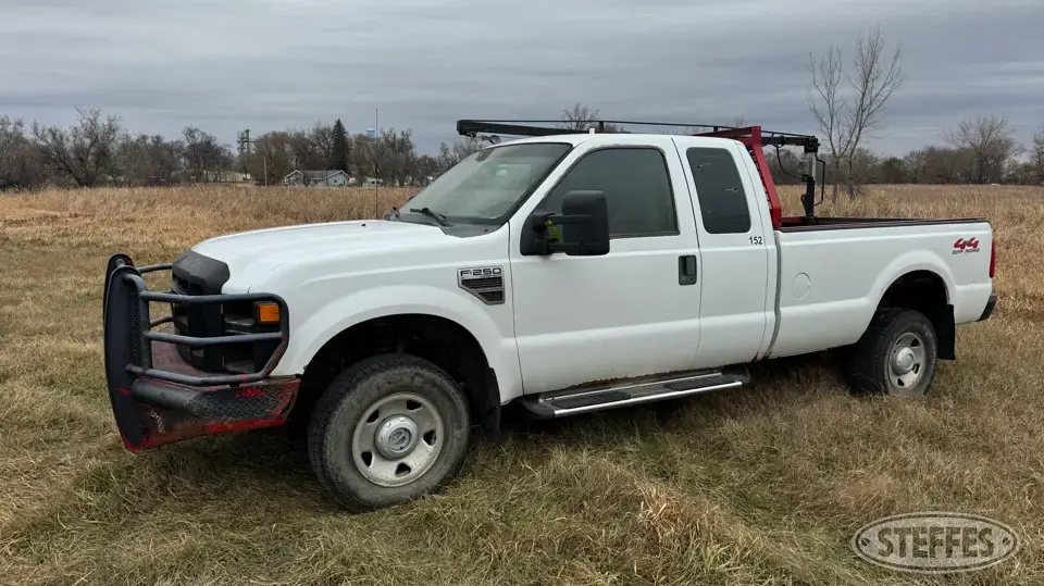 2008 Ford Super Duty F-250 XL 3 Quarter Ton Pickup
