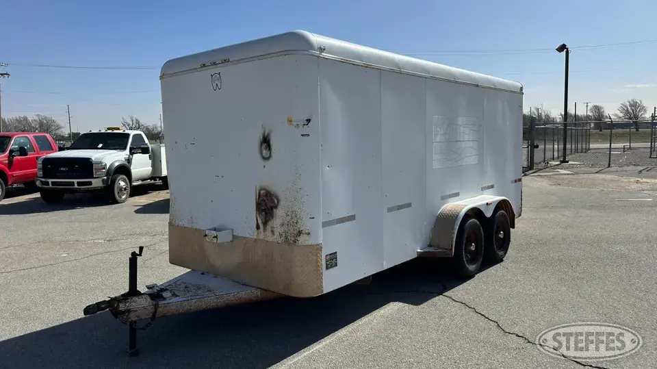 2004 W-W Trailer Mfg. Enclosed Cargo Trailer