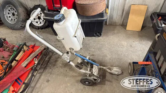 Concrete saw cart
