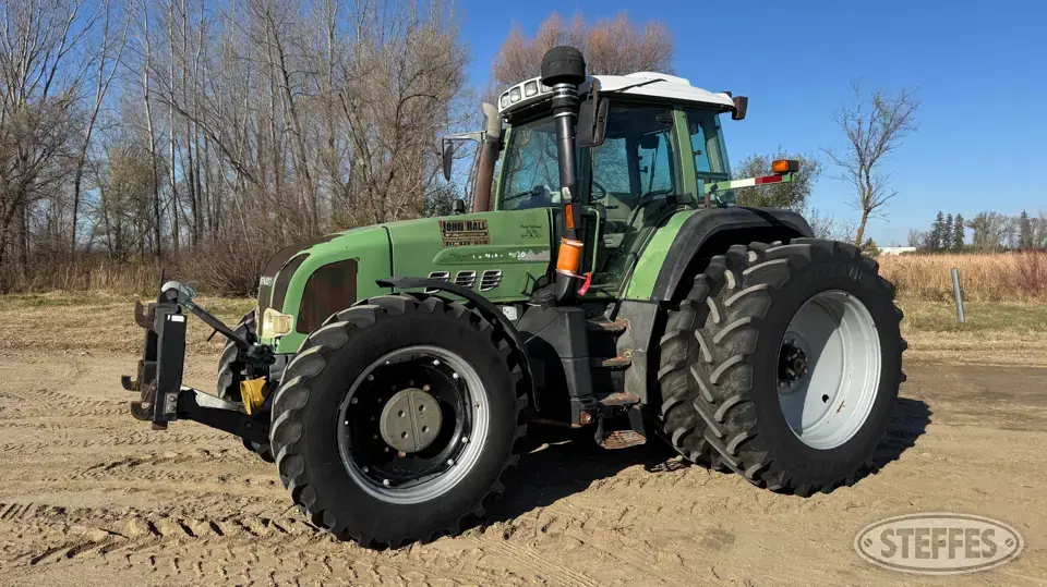 2001 Fendt 926 Vario MFWD Tractor
