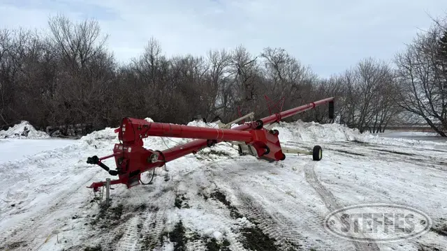 Farm King 1370