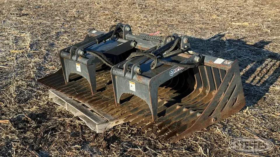 Virnig skeleton grapple bucket Skid Steer Bucket