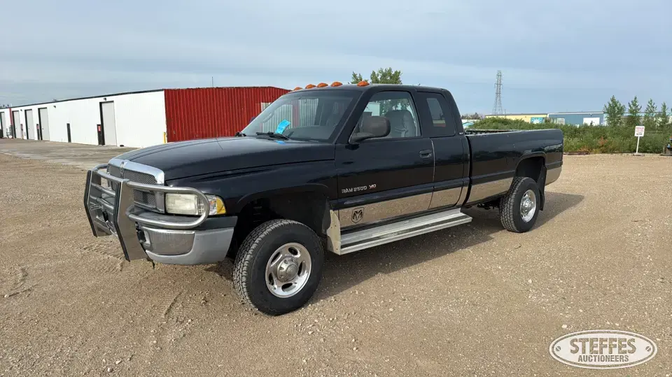 2001 Dodge Ram 2500 Laramie SLT 3 Quarter Ton Pickup