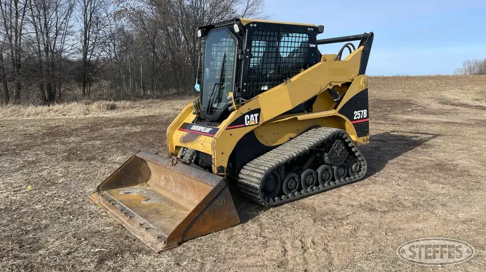 2003 CAT 257B Tracked Skid Steer