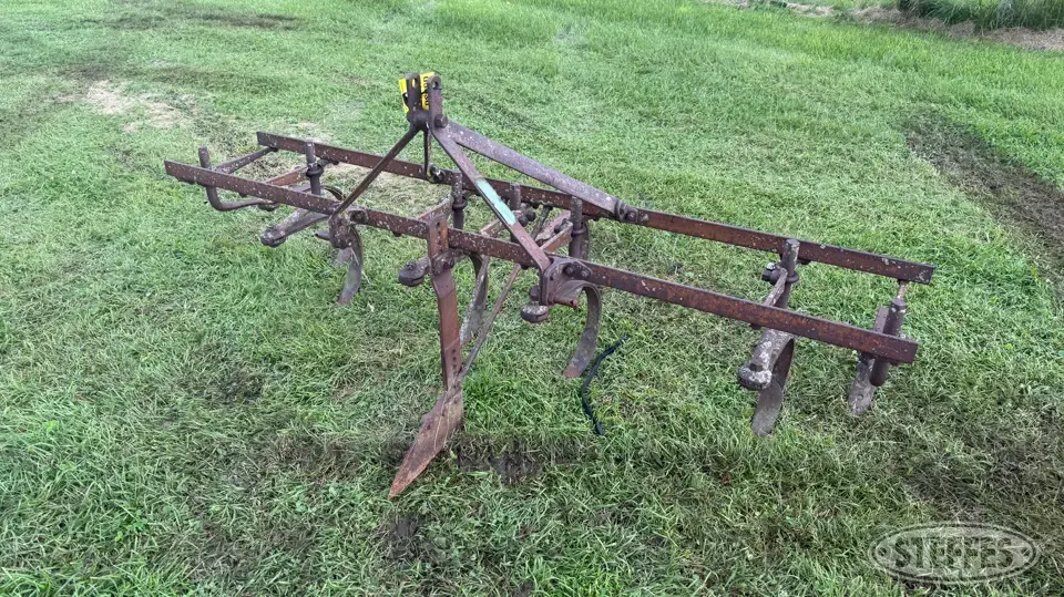 Ferguson S-KO20 Row Crop Cultivator