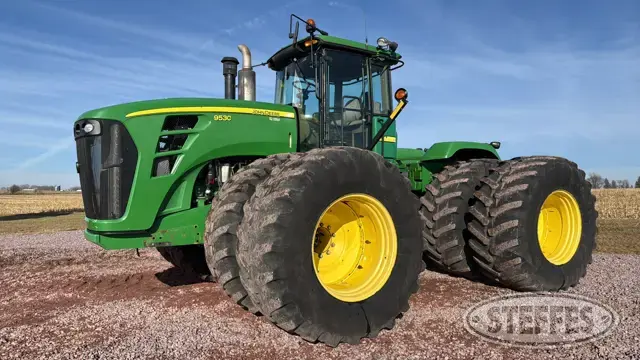 2011 John Deere 9530