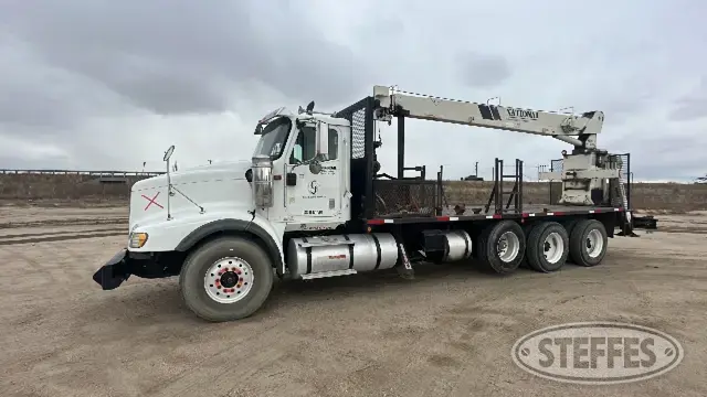 National 400A on 2009 International 5900