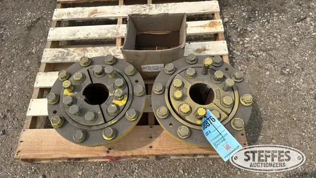 (2) John Deere hubs