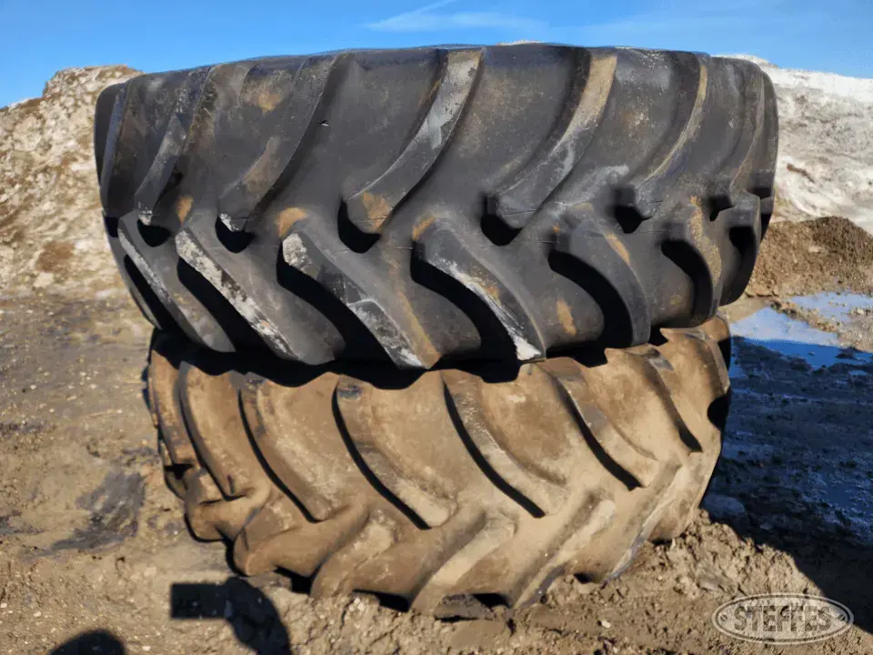 Firestone Radial 9000 Tractor-Implement Tire
