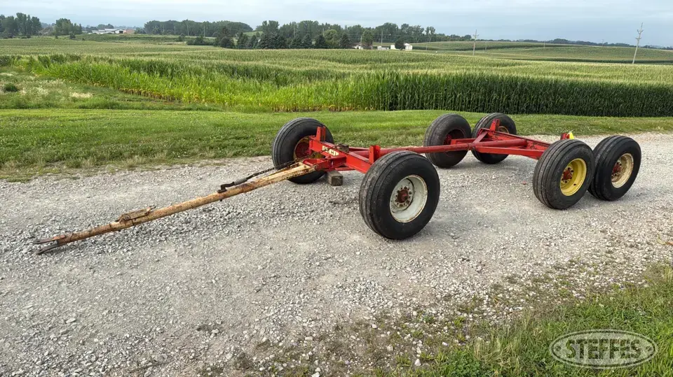 Gehl G1050 Forage Wagon