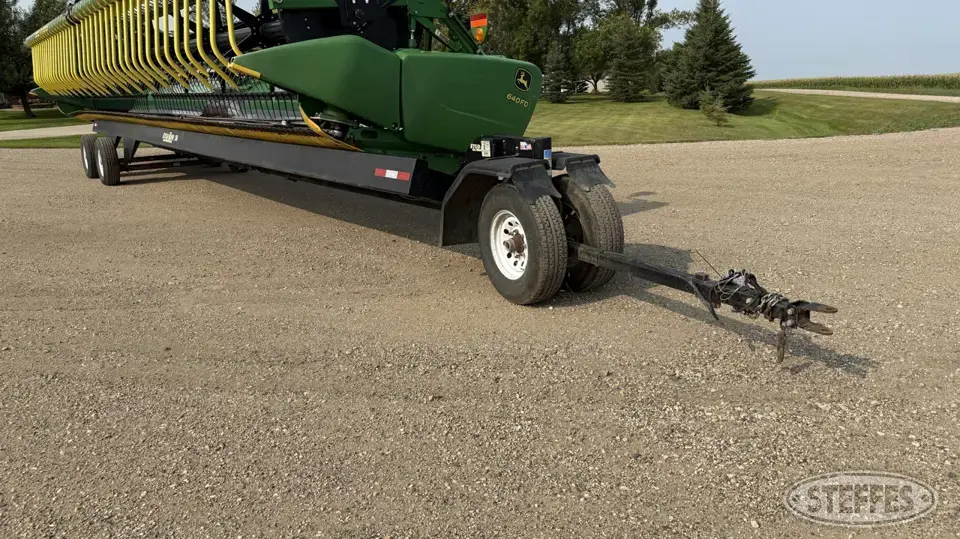 Stud King MD38 Header Trailer