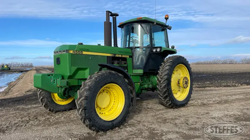 1990 John Deere 4555 MFWD Tractor
