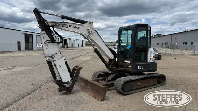 2017 Bobcat E55