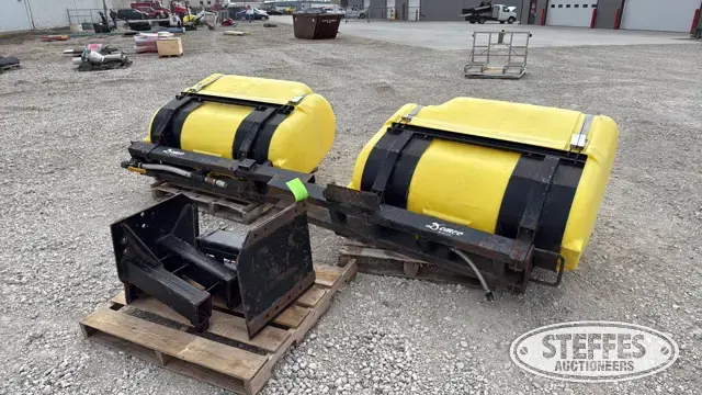 Demco saddle tanks