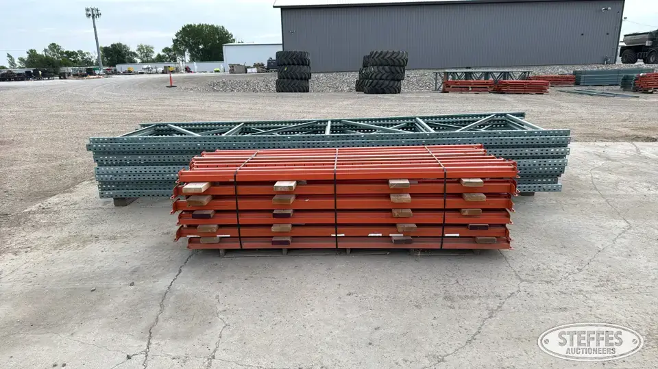 Pallet racking Storage and Bench