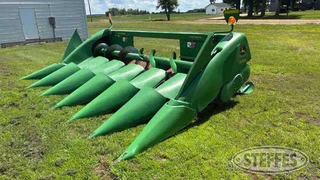 2013 John Deere 606C