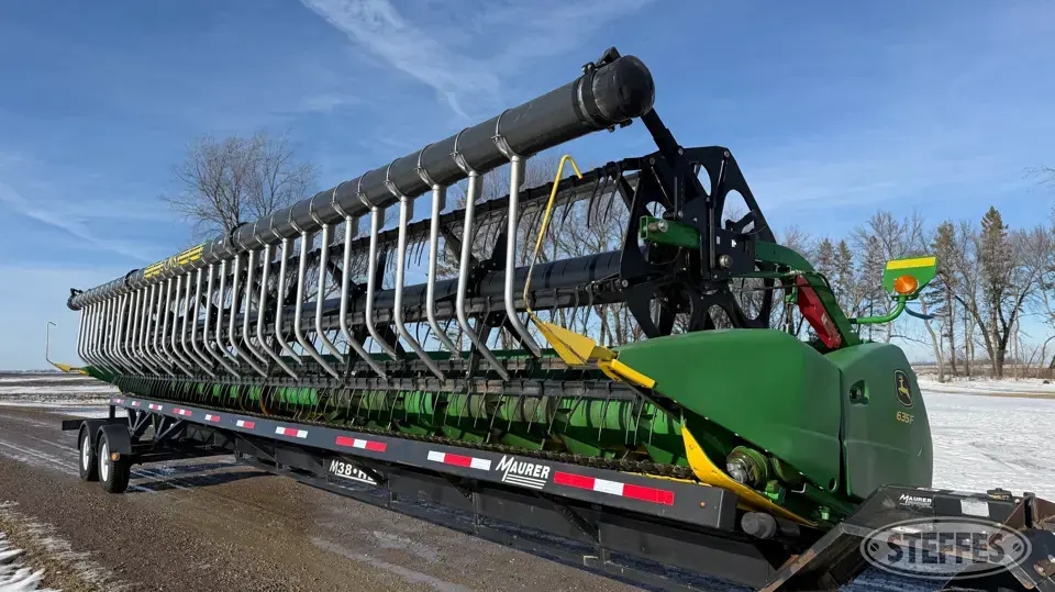 2016 John Deere 635F Flex Head