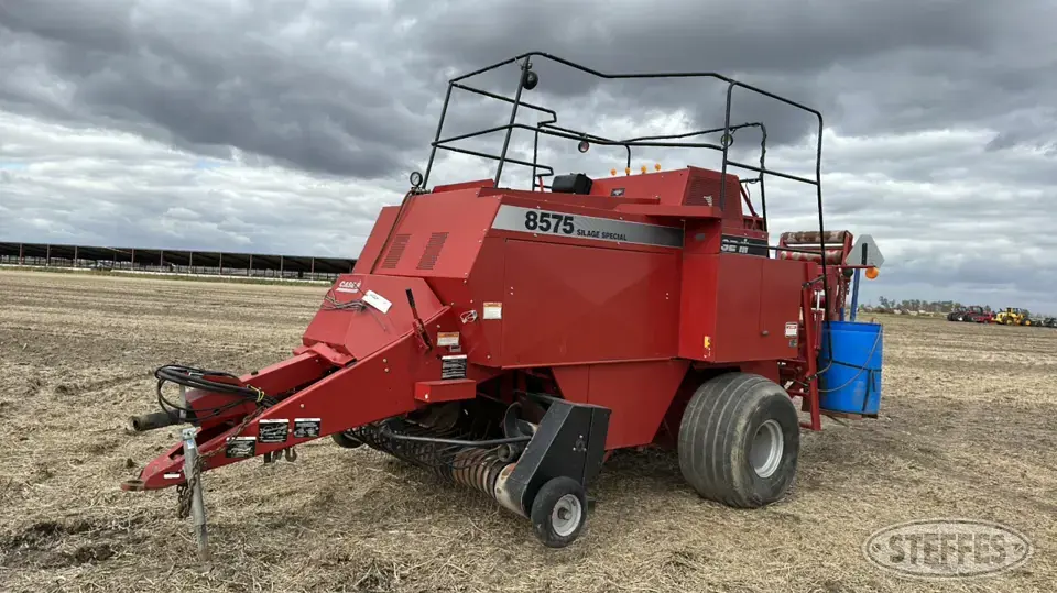 1998 Case IH 8575 Silage Special Square Baler