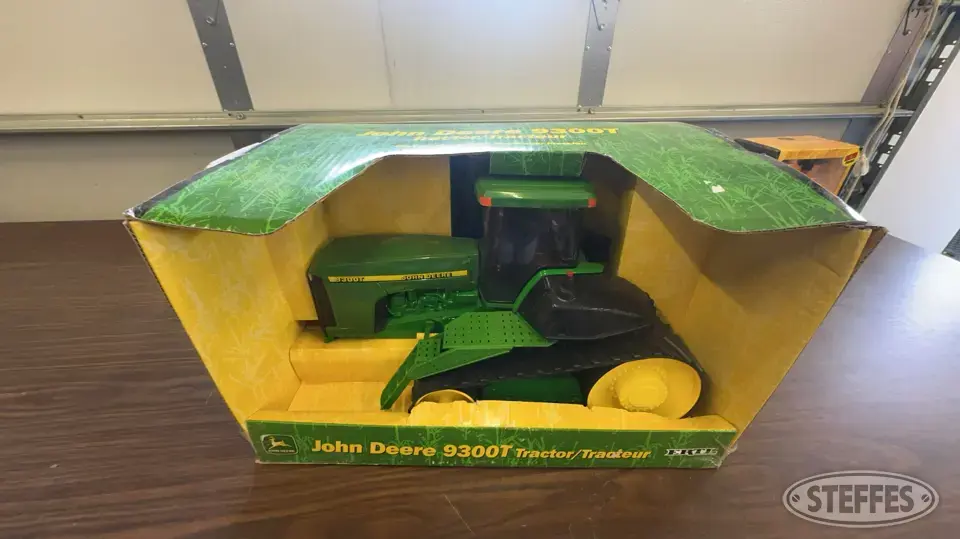 John Deere 9300T Personal Property