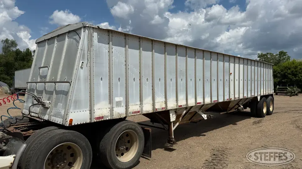 1980 Merritt Hopper Bottom Trailer