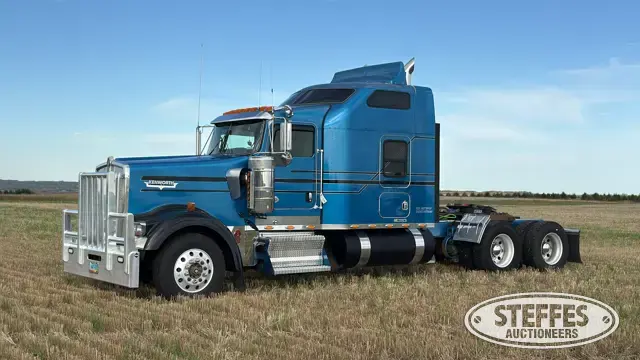2010 Kenworth W900