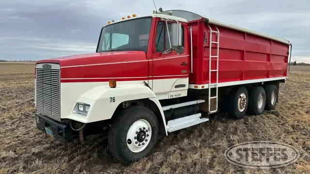1987 Freightliner FLC112