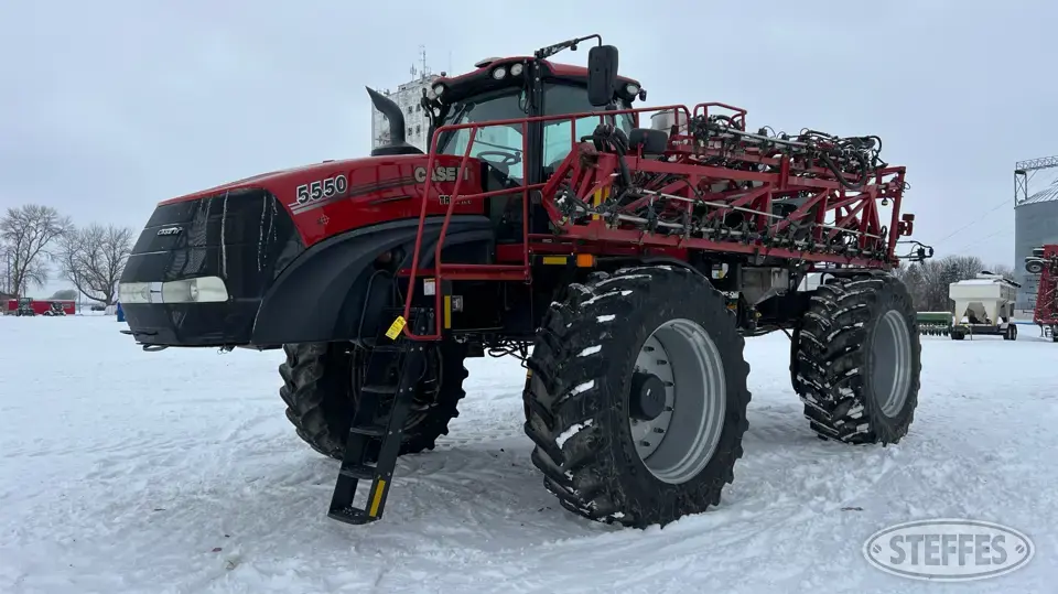 2020 Case IH Trident 5550 Self-Propelled Sprayer