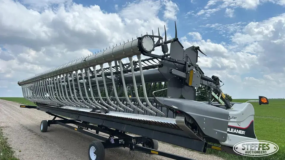 2018 Agco Gleaner DynaFlex 9255 Draper Head