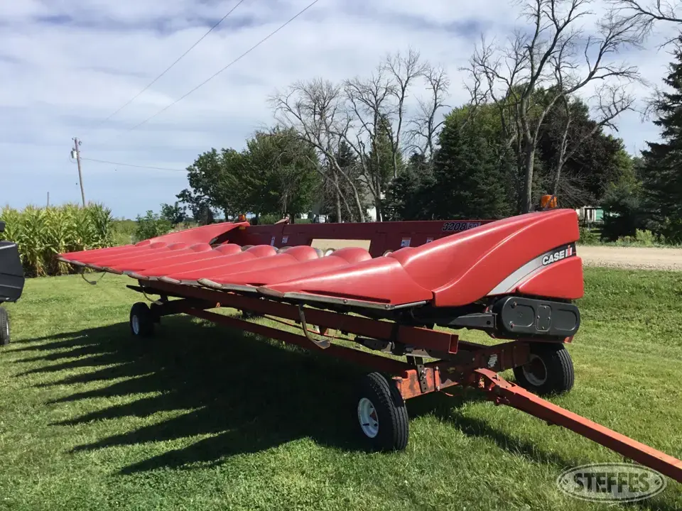 Case IH 3208 Corn Head